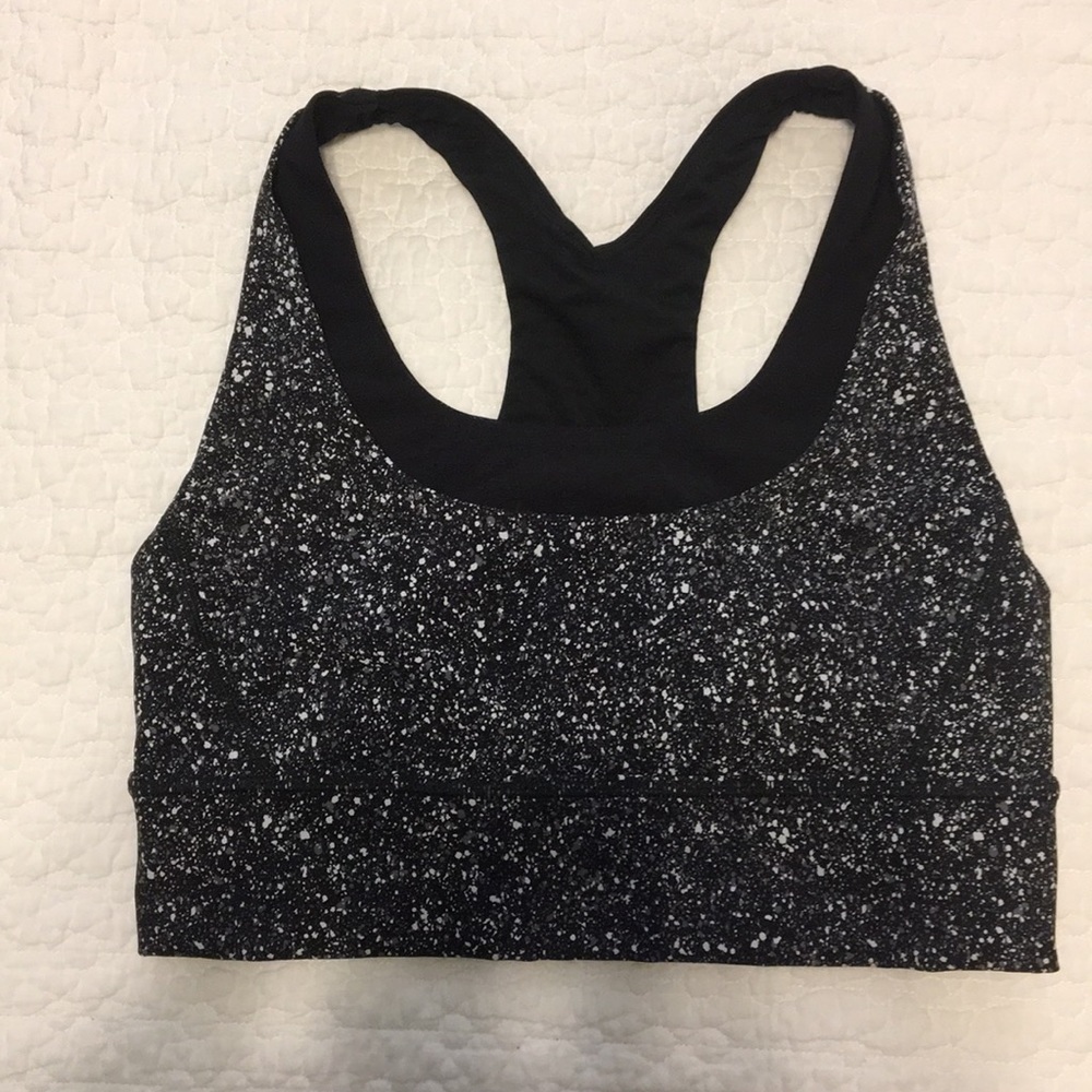 Lululemon sports bra size 8